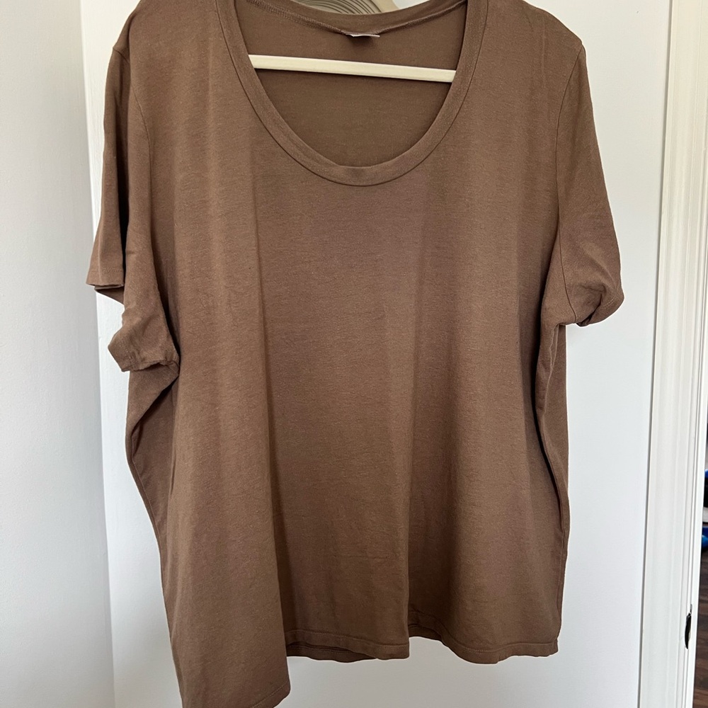 Nettle’s Tale 1X Scoop Neck Top